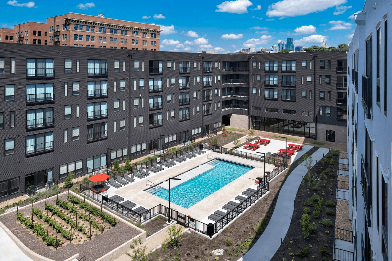 The Yards, exterior